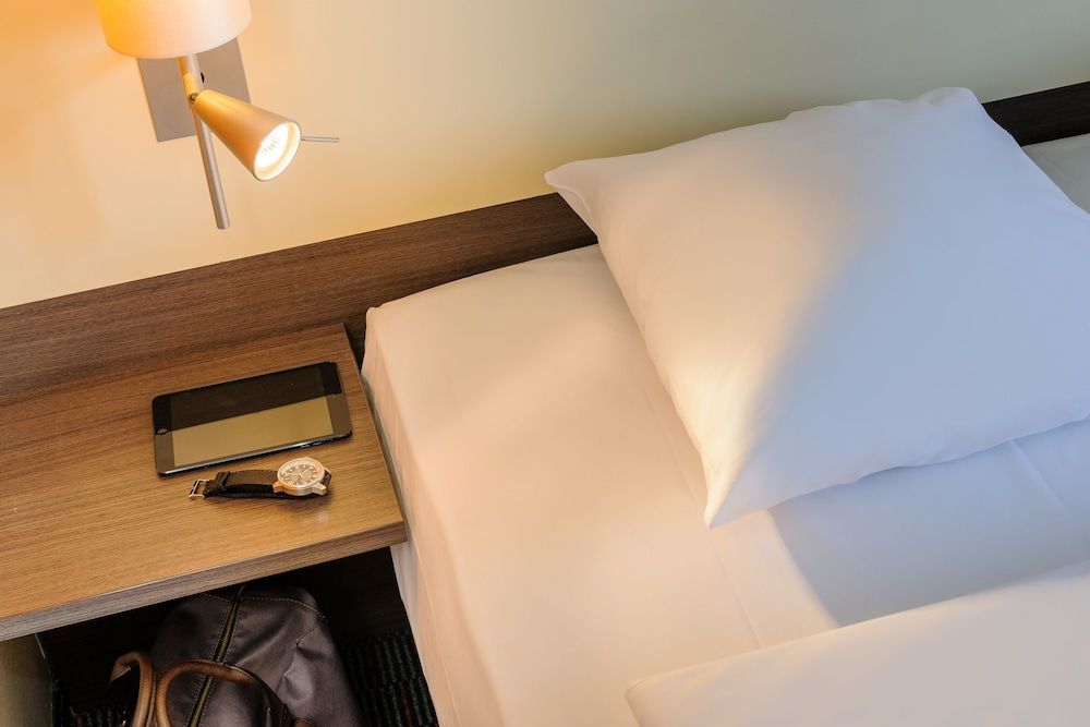 Mercure Hotel Köln West Standard Room, 1 Double Bed 2