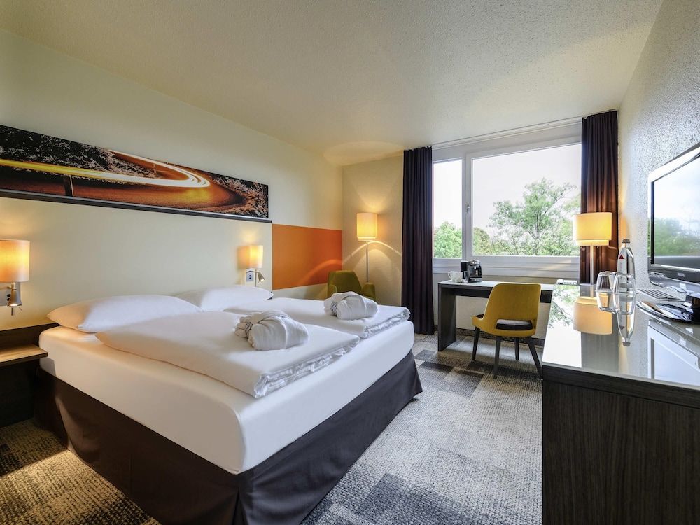 Mercure Hotel Köln West Standard Room, 1 Double Bed 4