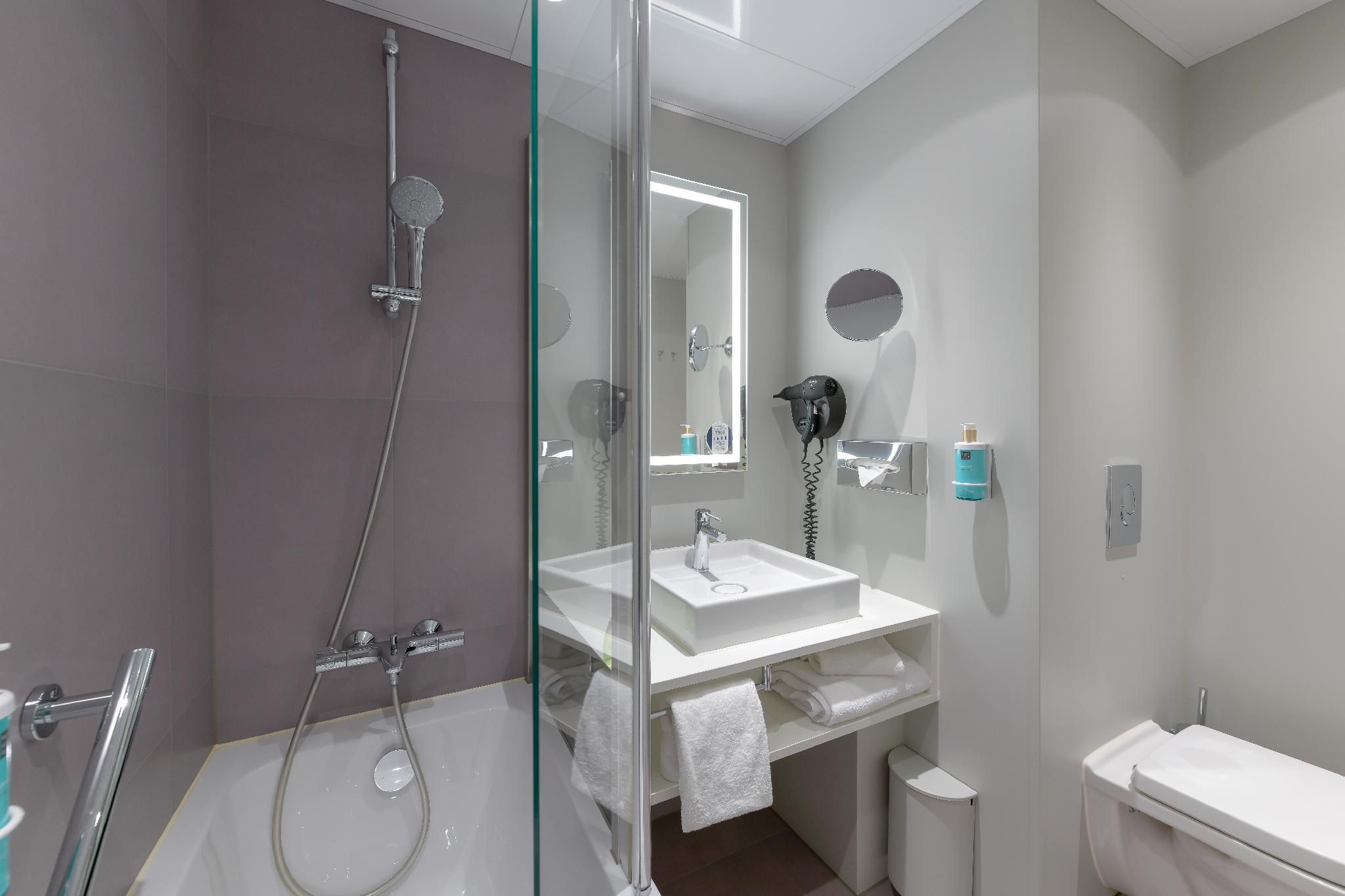 undefined Novotel Köln City 3