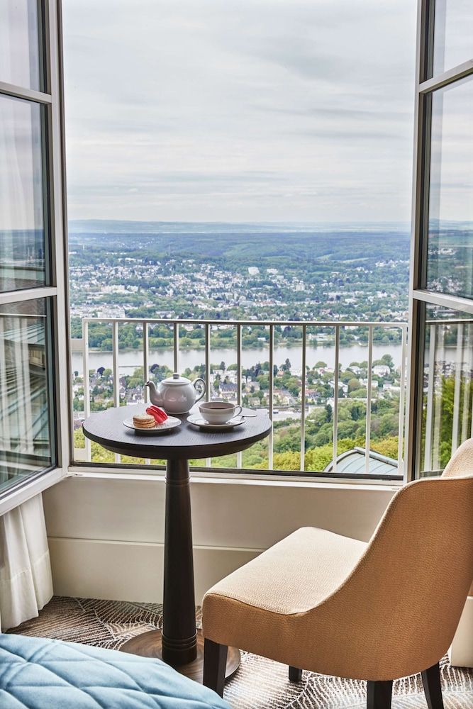 Steigenberger Icon Grandhotel & Spa Petersberg Executive Suite 3