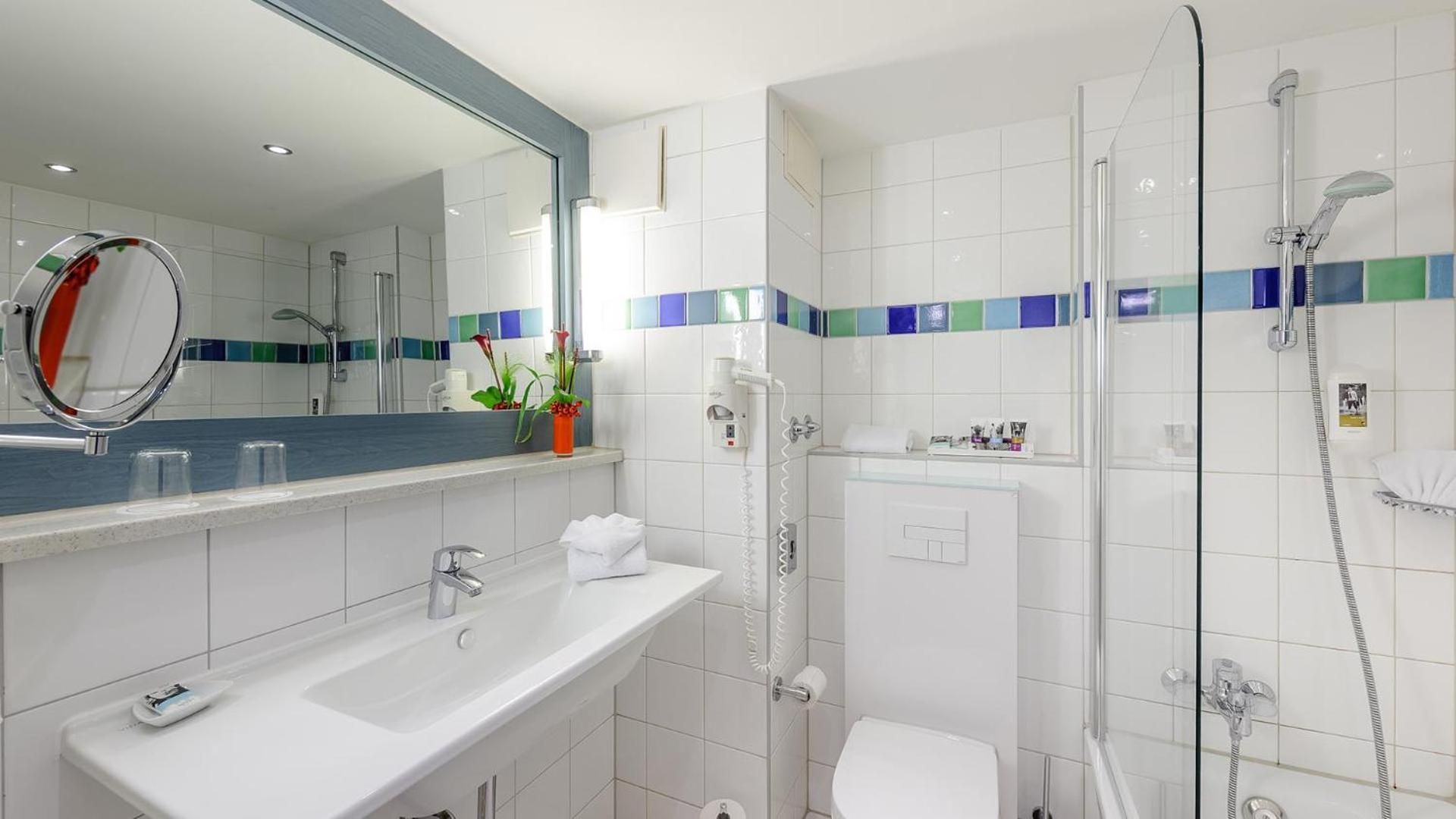 undefined Mercure Hotel München Süd Messe 5