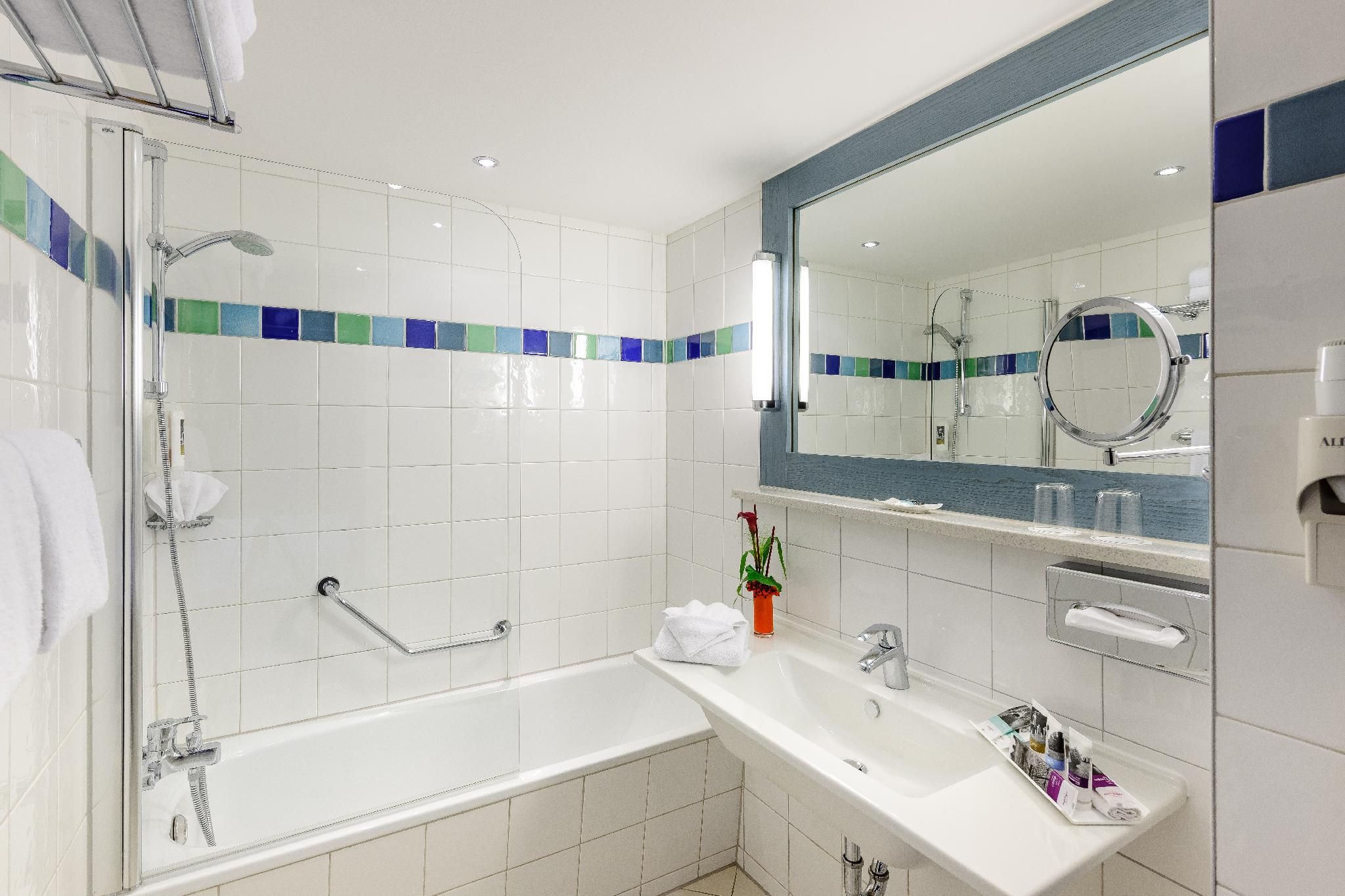 undefined Mercure Hotel München Süd Messe 10