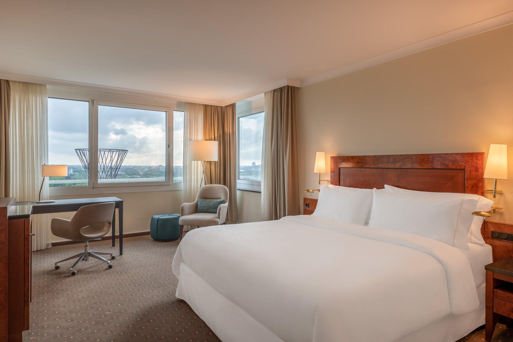 Westin Club Room, Club lounge access, Guest room, 1 Queen