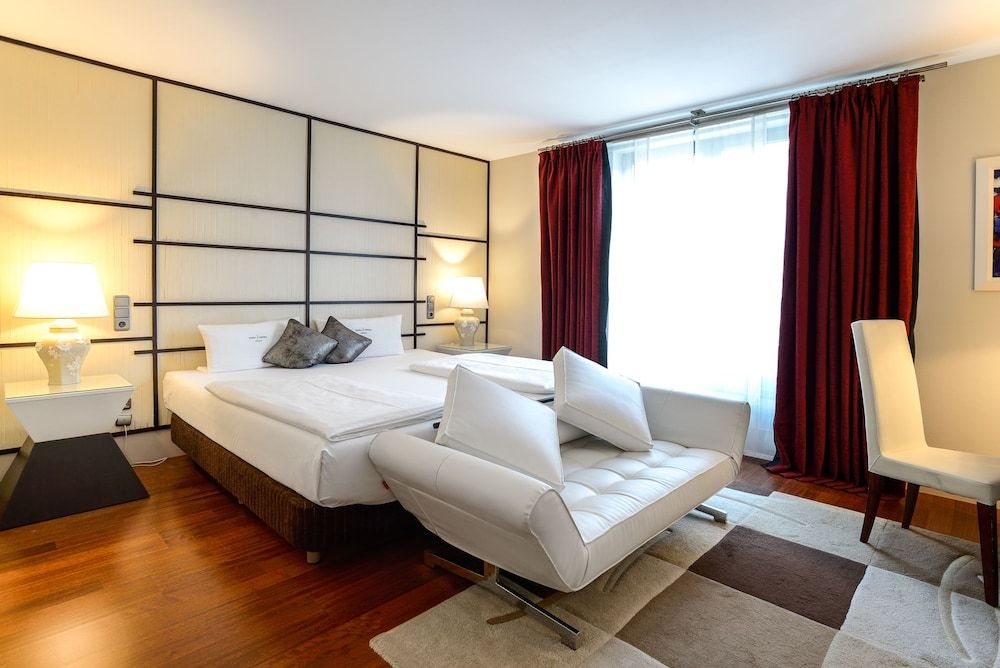 Ambiance Rivoli Standard Double Room 4
