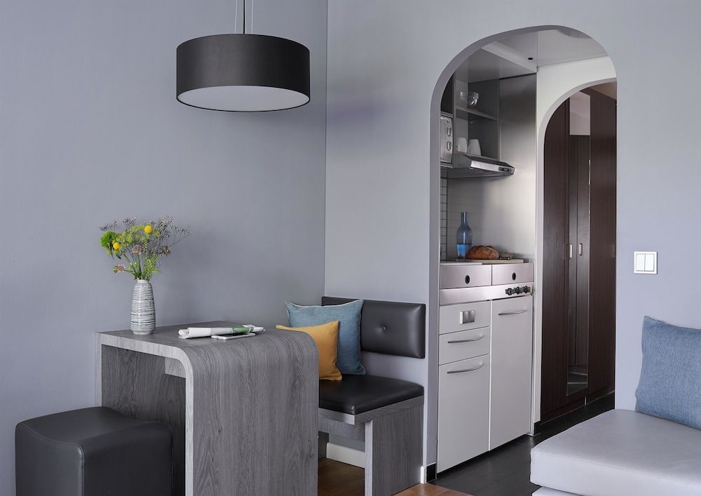 undefined Living Hotel am Olympiapark 8