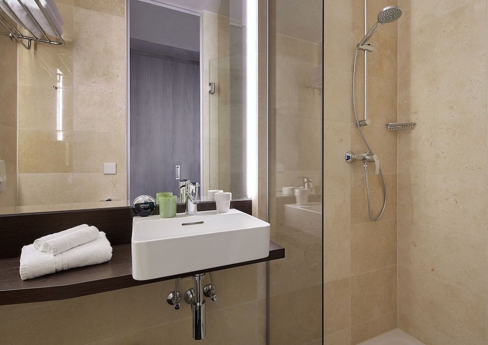 undefined Living Hotel am Olympiapark 6