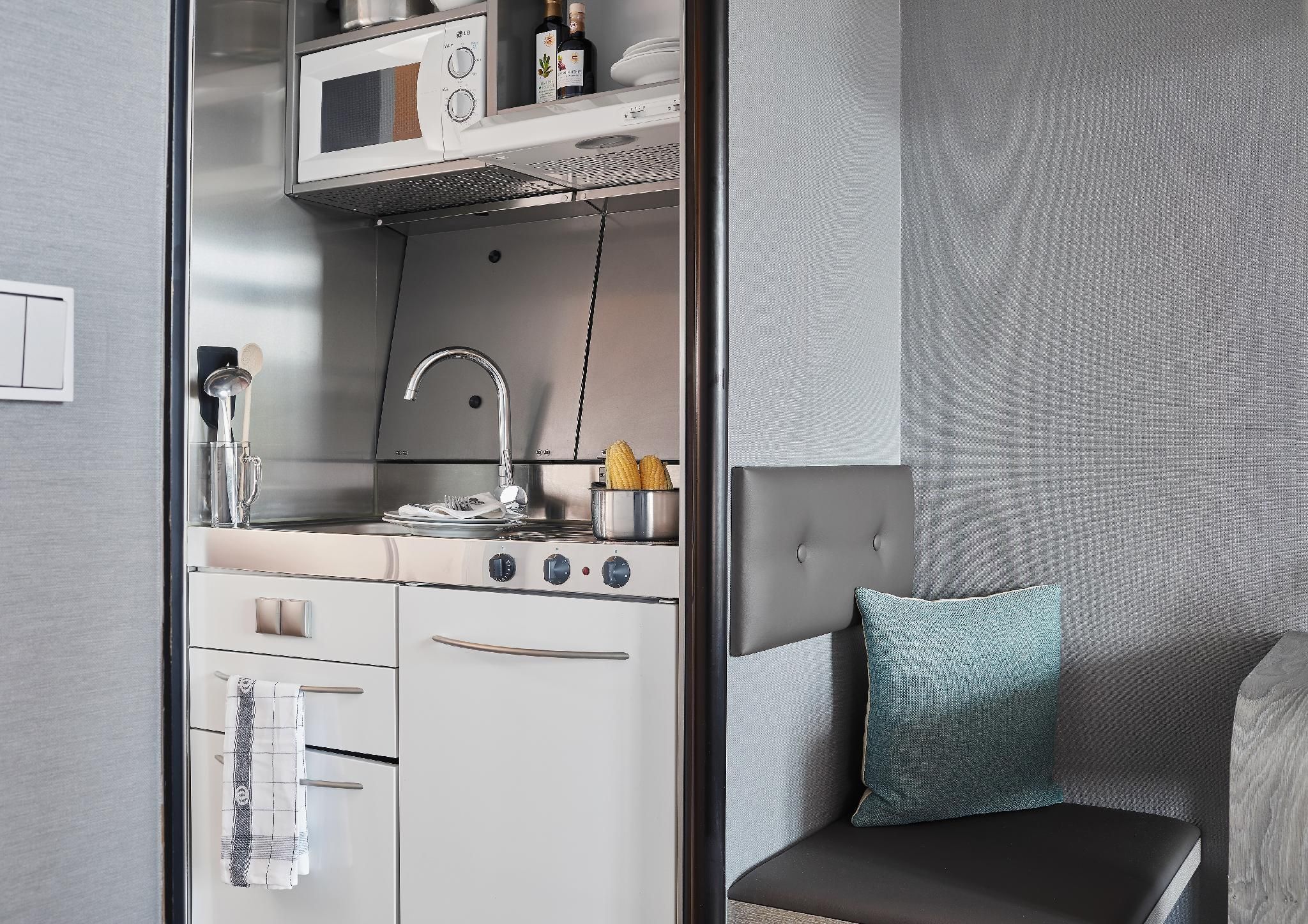 Business Plus Double Room