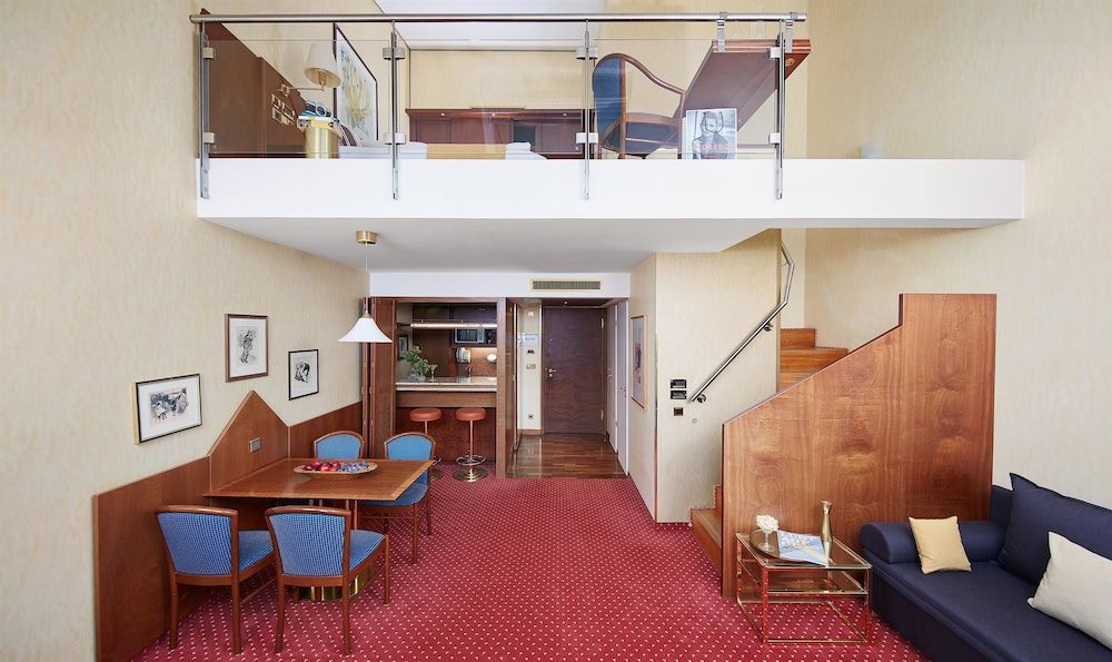 undefined Living Hotel Prinzessin Elisabeth 4