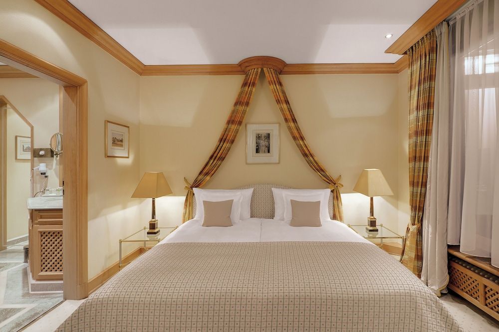 undefined Hotel Excelsior München 8