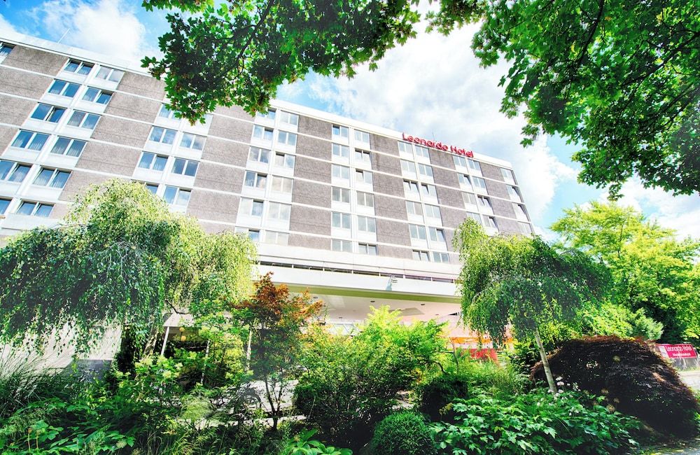 undefined Leonardo Hotel Munich Arabellapark 9