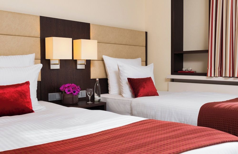 Leonardo Hotel Munich Arabellapark Comfort Twin Room 3