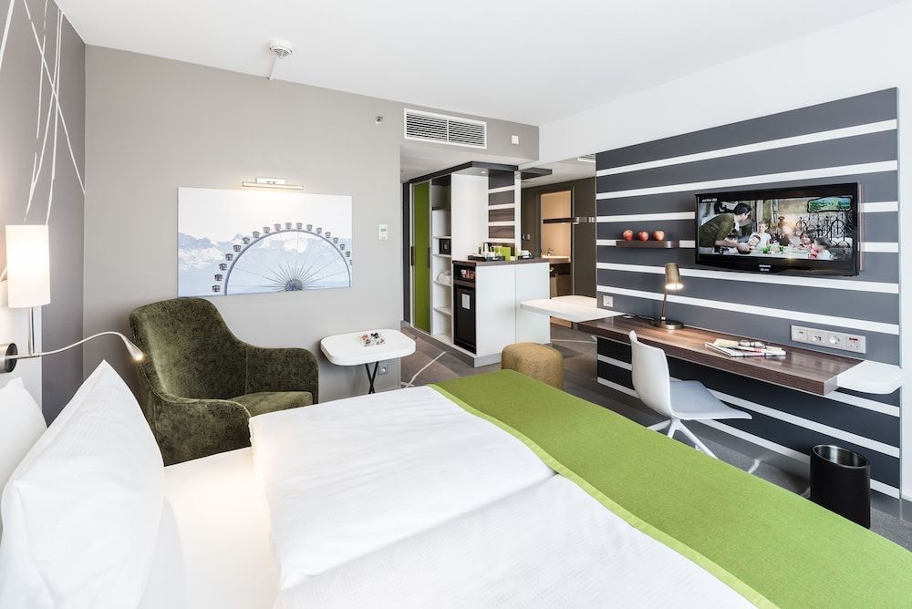 undefined Holiday Inn Munich - City Centre by IHG 9