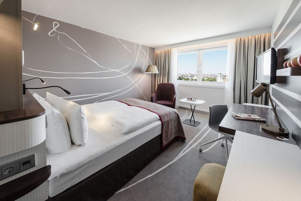undefined Holiday Inn Munich - City Centre by IHG 3