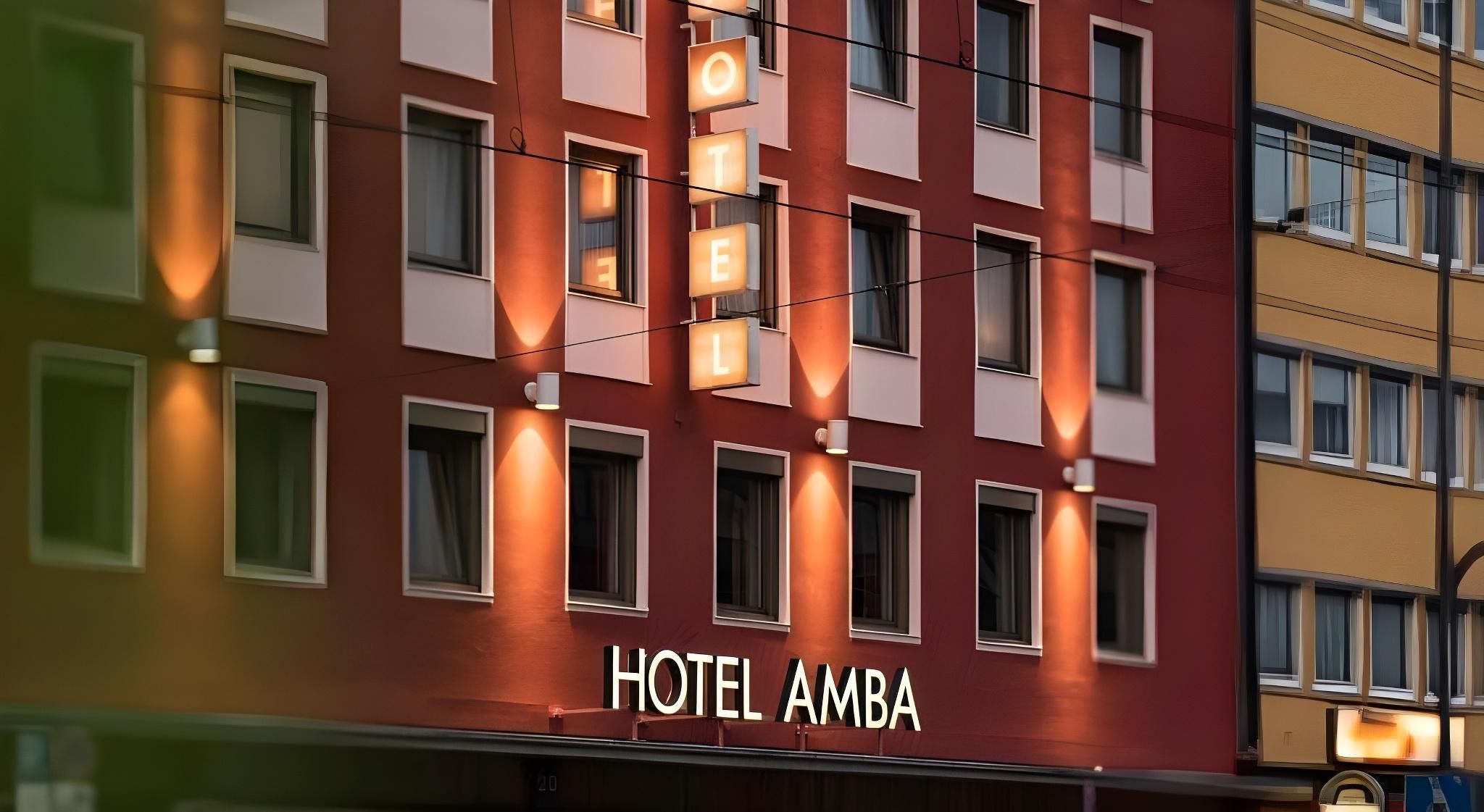 undefined Hotel Amba 5
