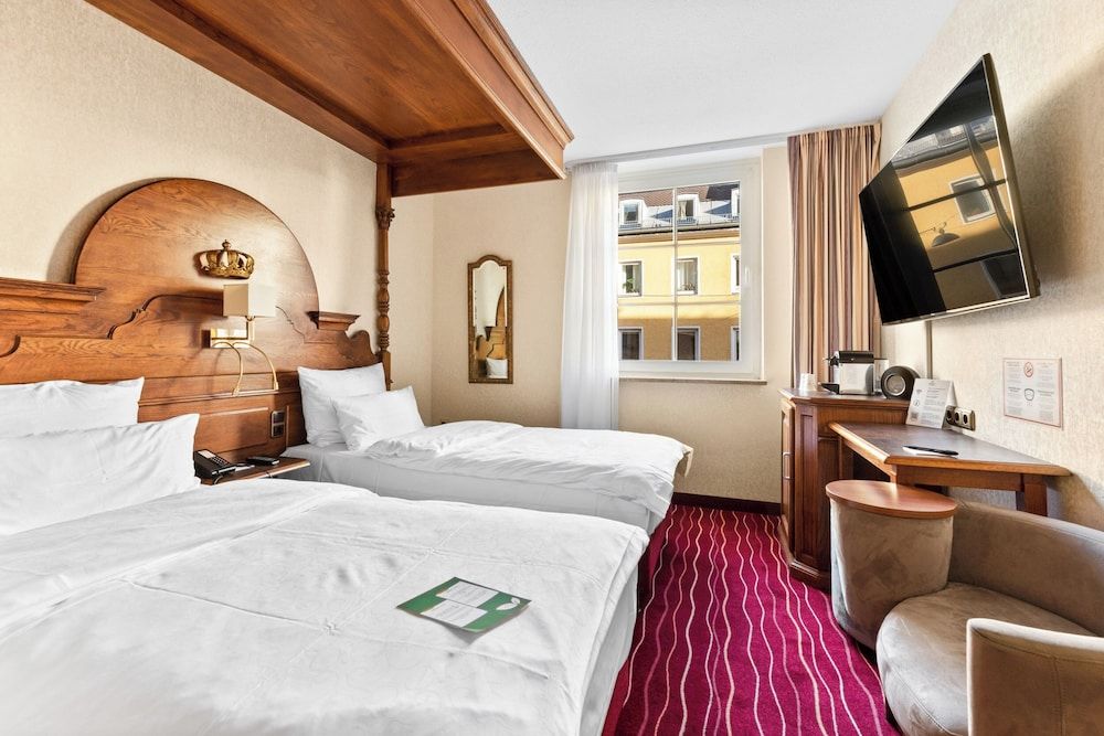 KING's HOTEL First Comfort Double Room 8