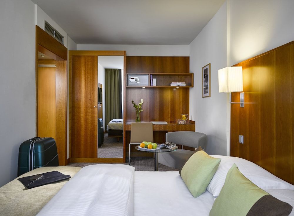 K+K Hotel am Harras Classic Urban 3