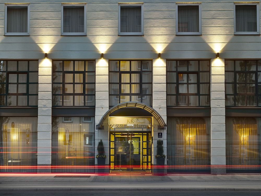 undefined K+K Hotel am Harras 10