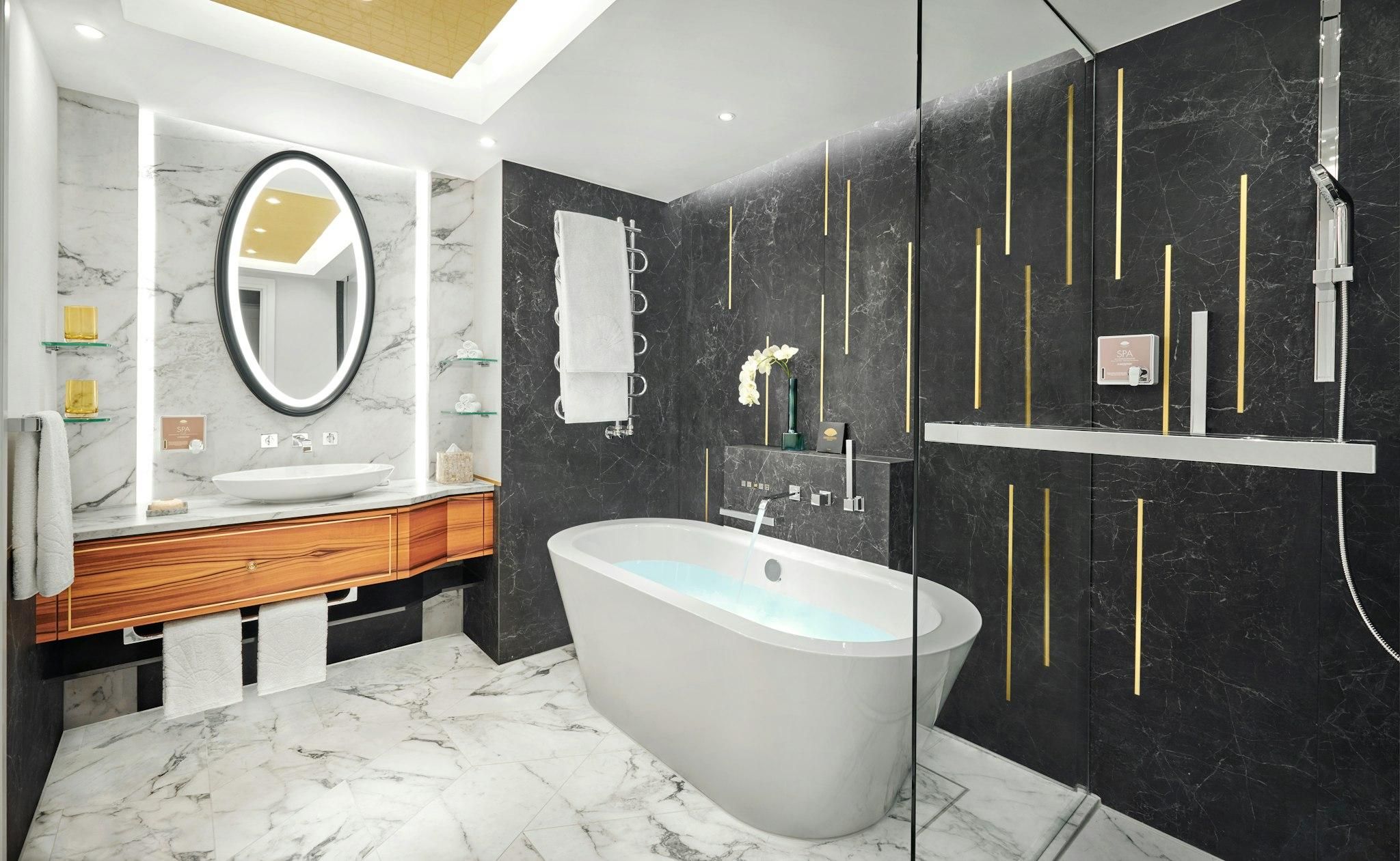 Superior Junior Suite