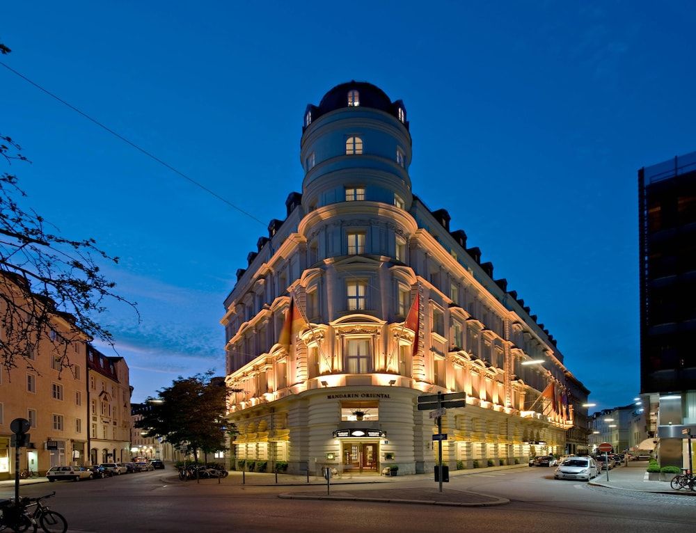 undefined Mandarin Oriental, Munich 10