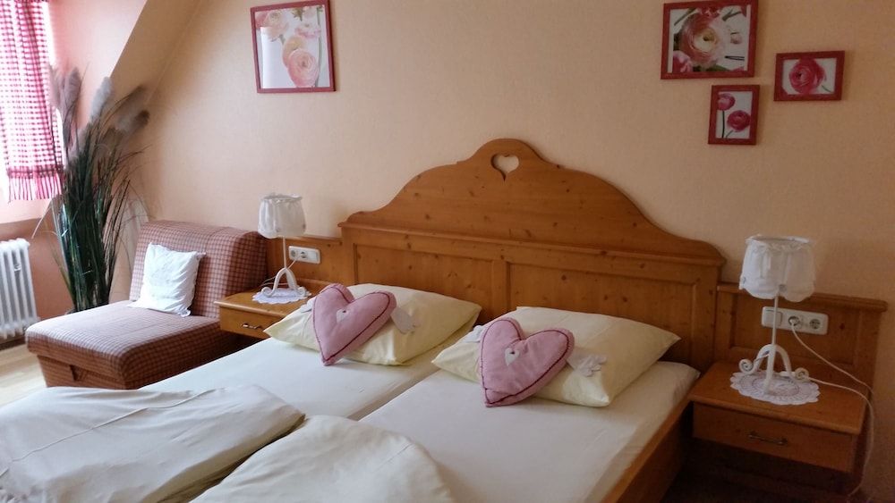 Hotel Monaco Standard Double Room 13