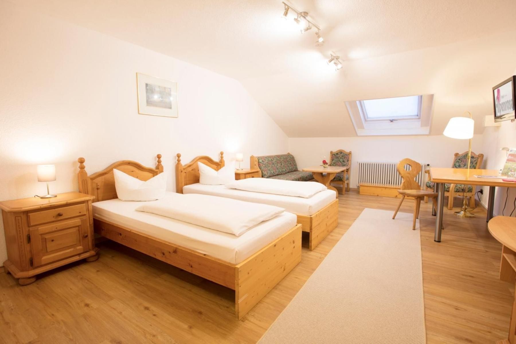 Economy Single Room