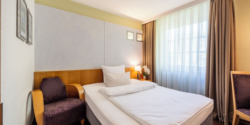Best Western Hotel Schmoeker-Hof Standard Room, 1 Twin Bed