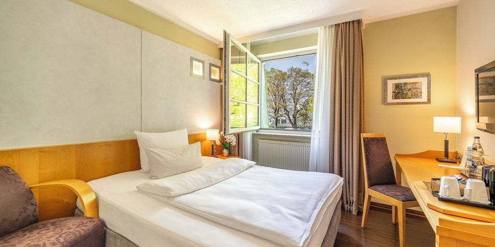 Best Western Hotel Schmoeker-Hof Standard Room, 1 Twin Bed 3