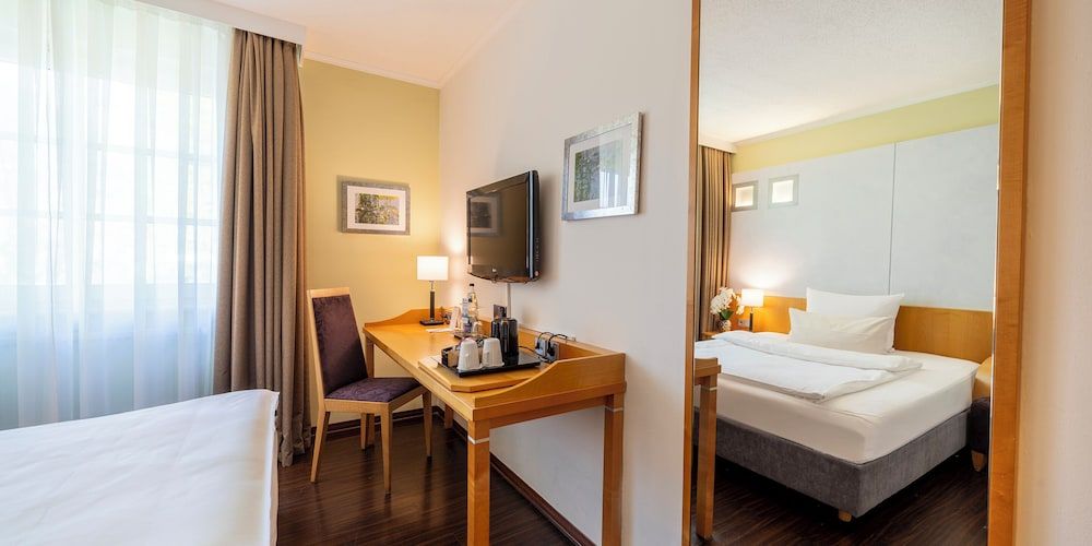 Best Western Hotel Schmoeker-Hof Standard Room, 1 Twin Bed 5