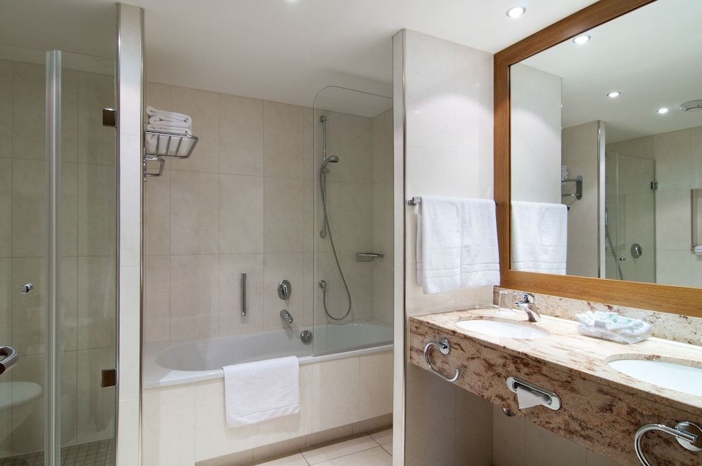 Premium Room, 1 Queen Bed