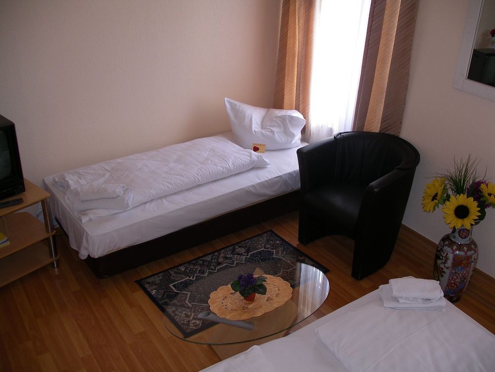Hotel garni Djaran Triple Room 2