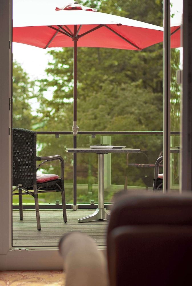 Seehotel Frankenhorst - BW Signature Collection Suite, 1 Double Bed (Separate Living Room;with Sofabed) 3