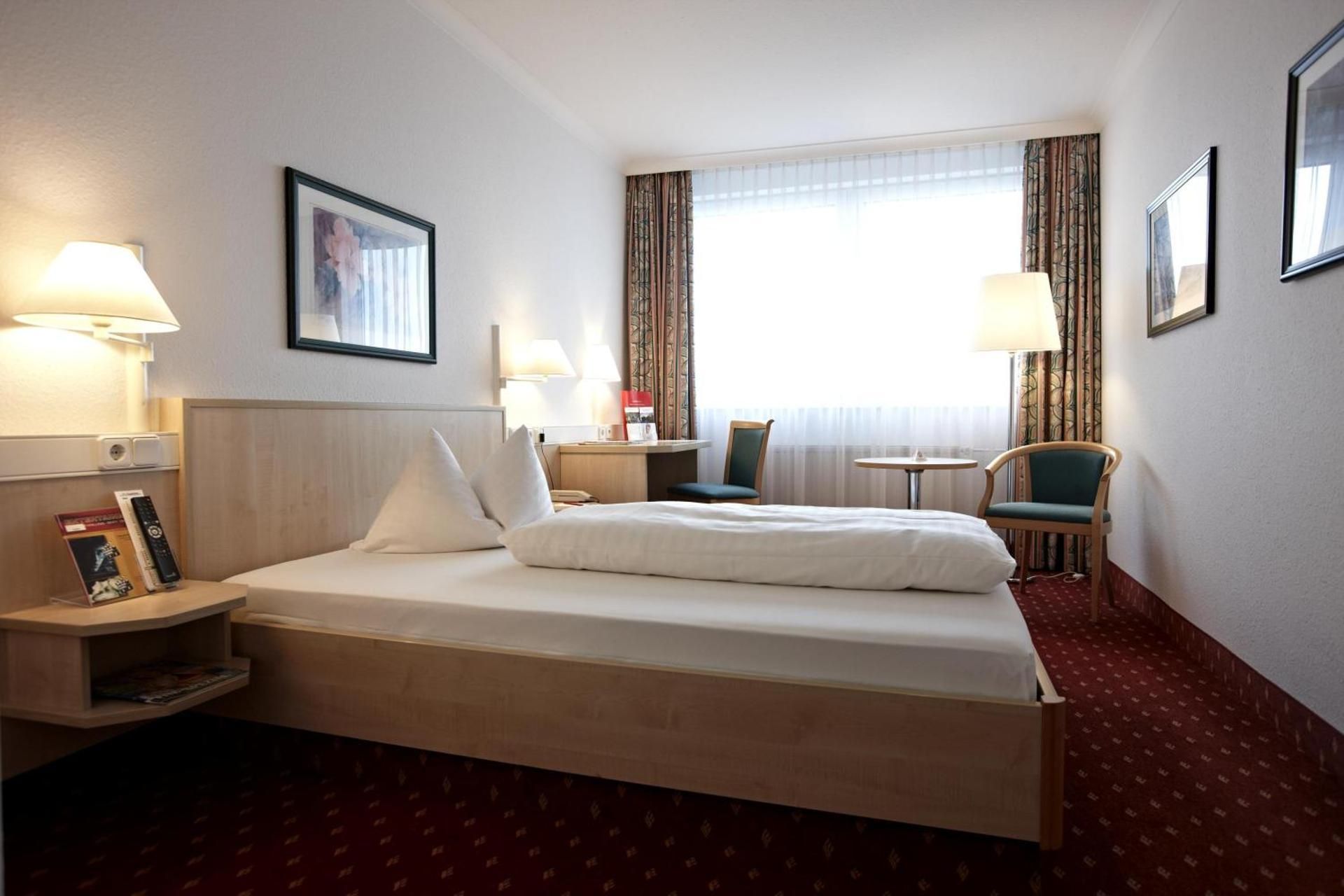IntercityHotel Schwerin Single Room