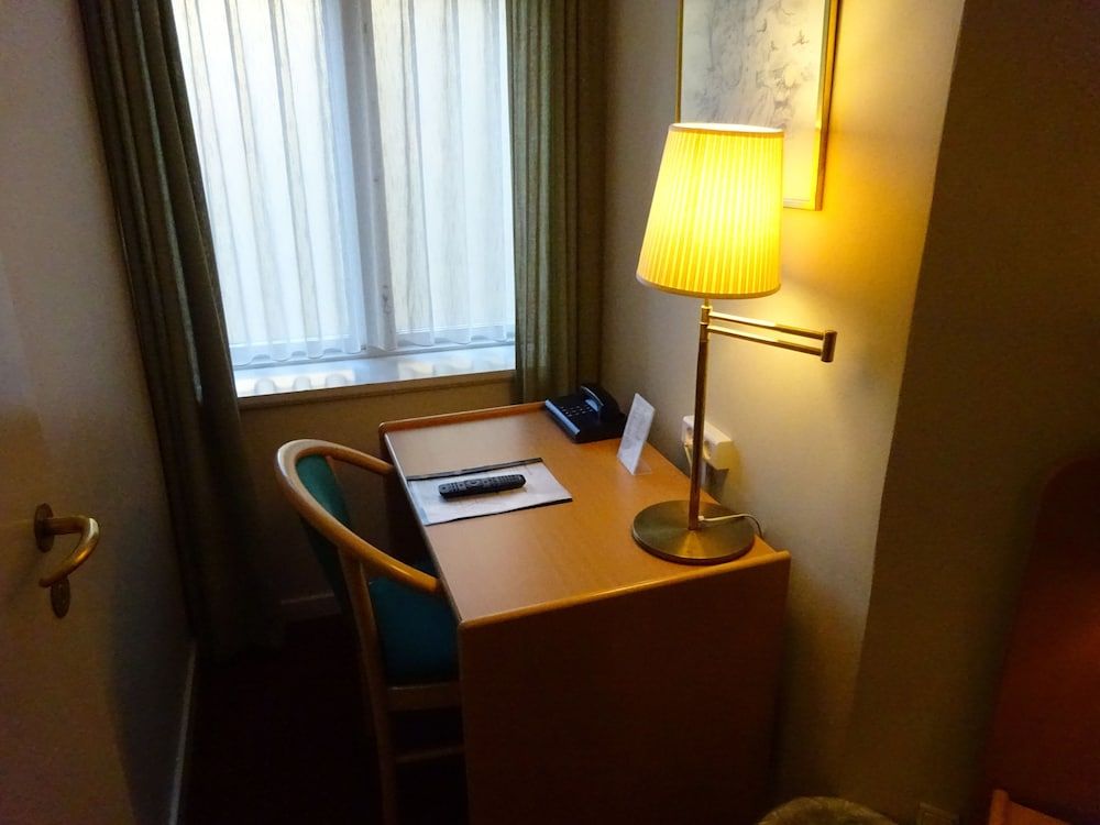 City Hotel Nebo Standard Double or Twin Room, Private Bathroom 9