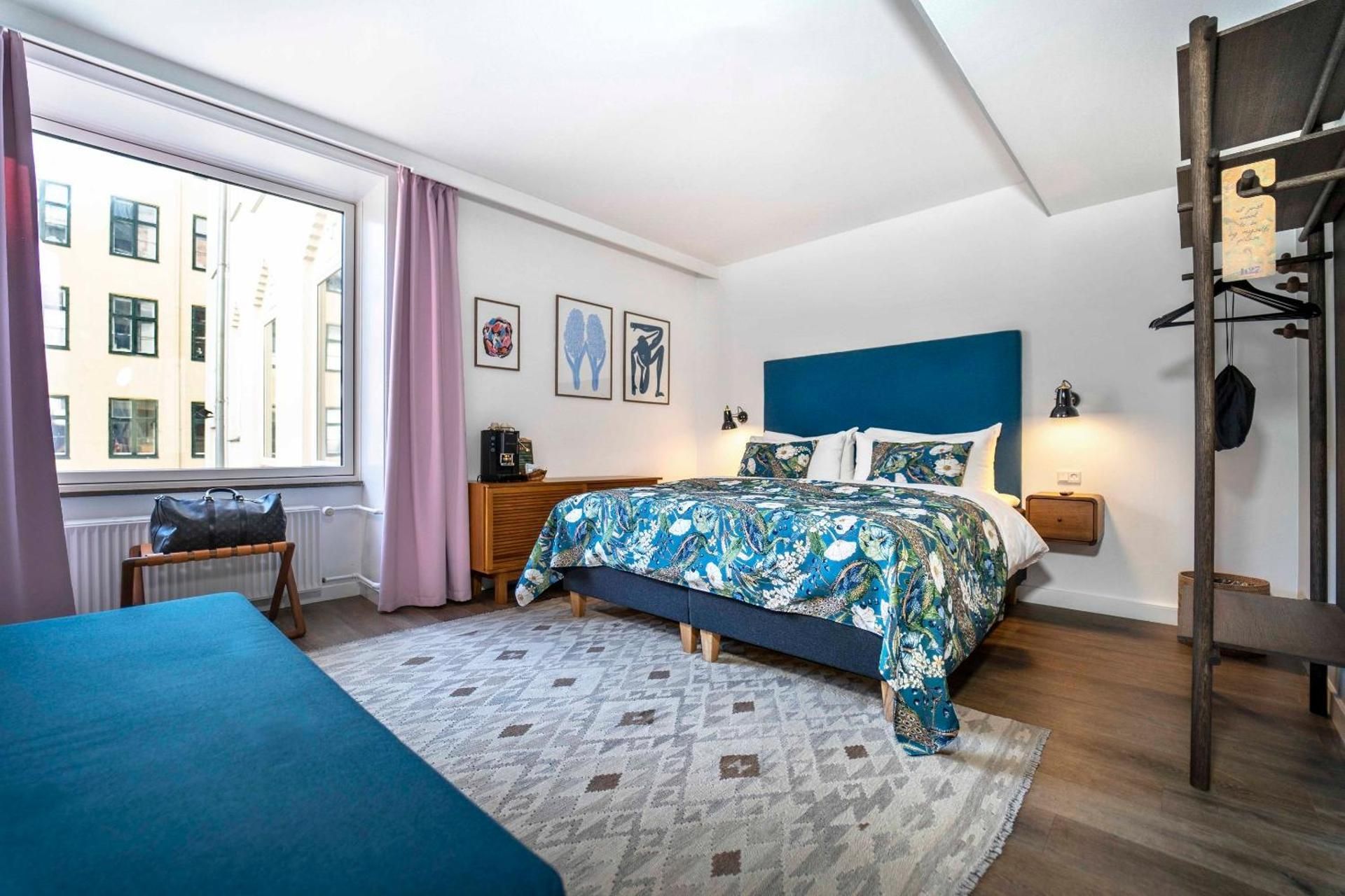 First Hotel Twentyseven Superior King Room 2