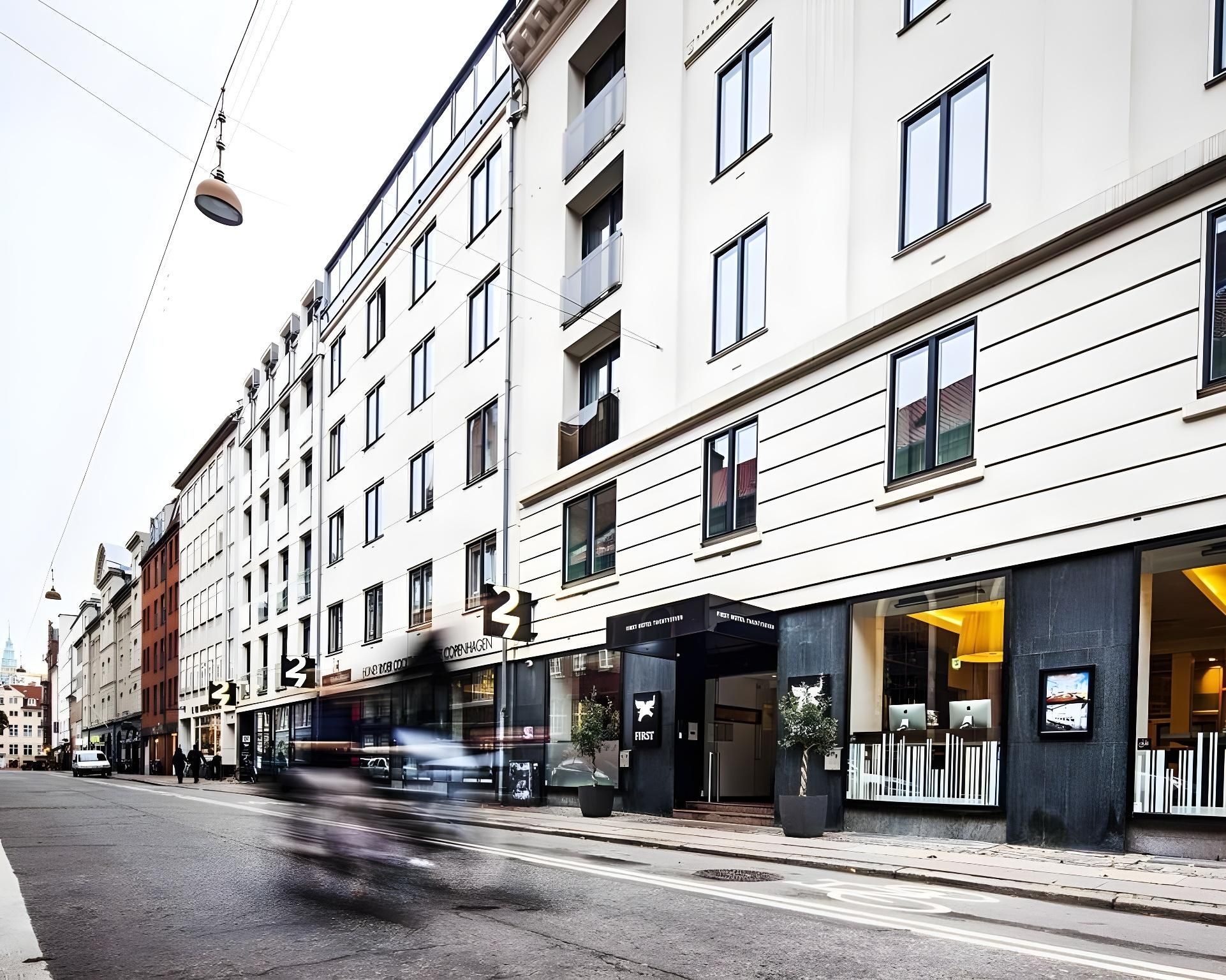 undefined First Hotel Twentyseven