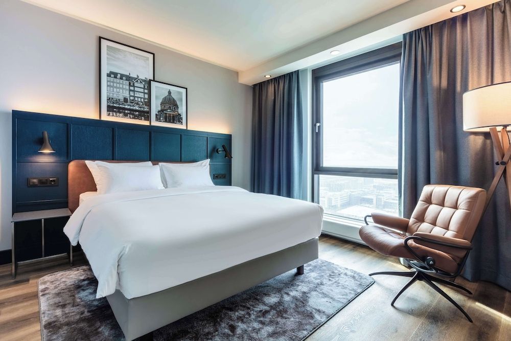 Radisson Blu Scandinavia Hotel, Copenhagen Standard Room (City or lake view) 2