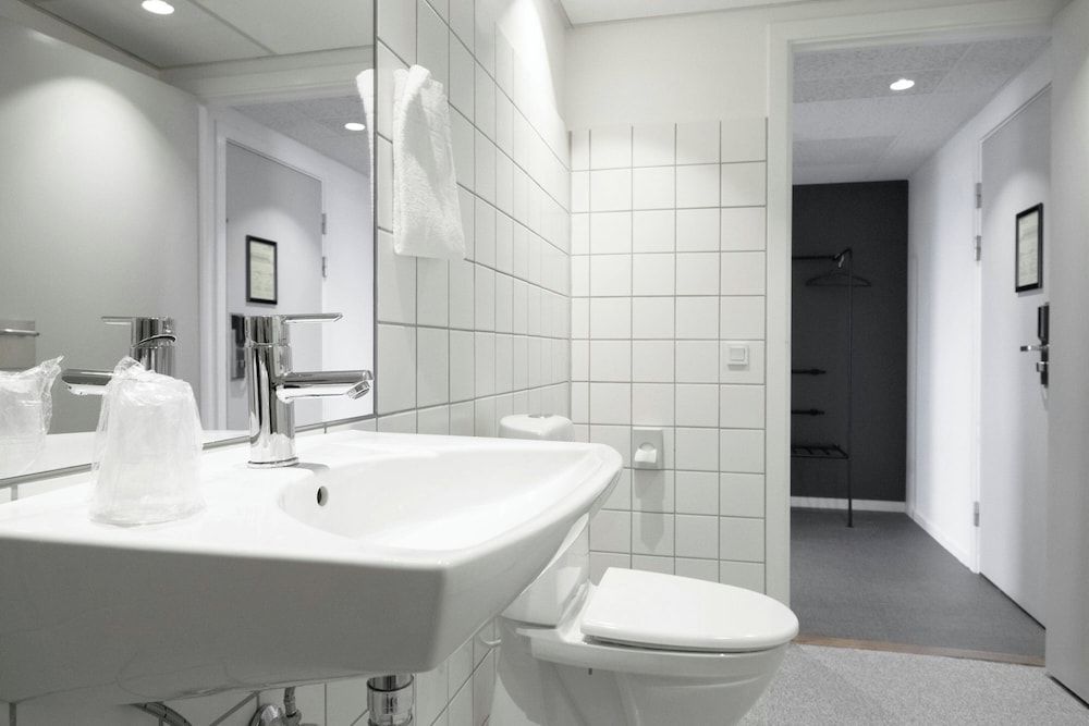 Four Points Flex by Sheraton Ishøj Family Room, 1 King Bed with Sofa bed, Non Smoking, City View 3