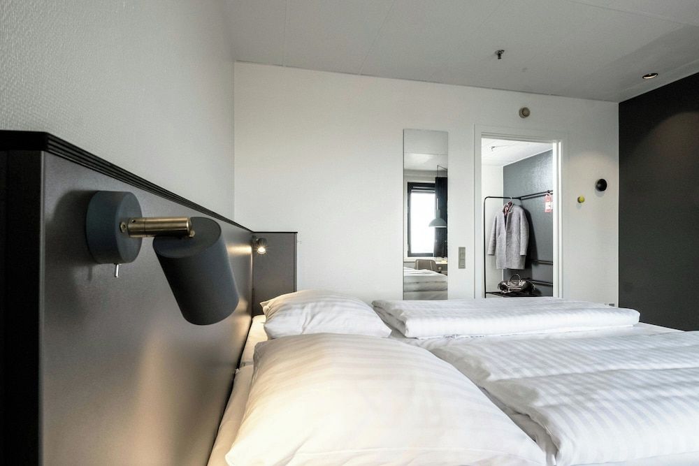 Four Points Flex by Sheraton Ishøj Standard Room, 2 Twin Beds, Non Smoking, City View 6