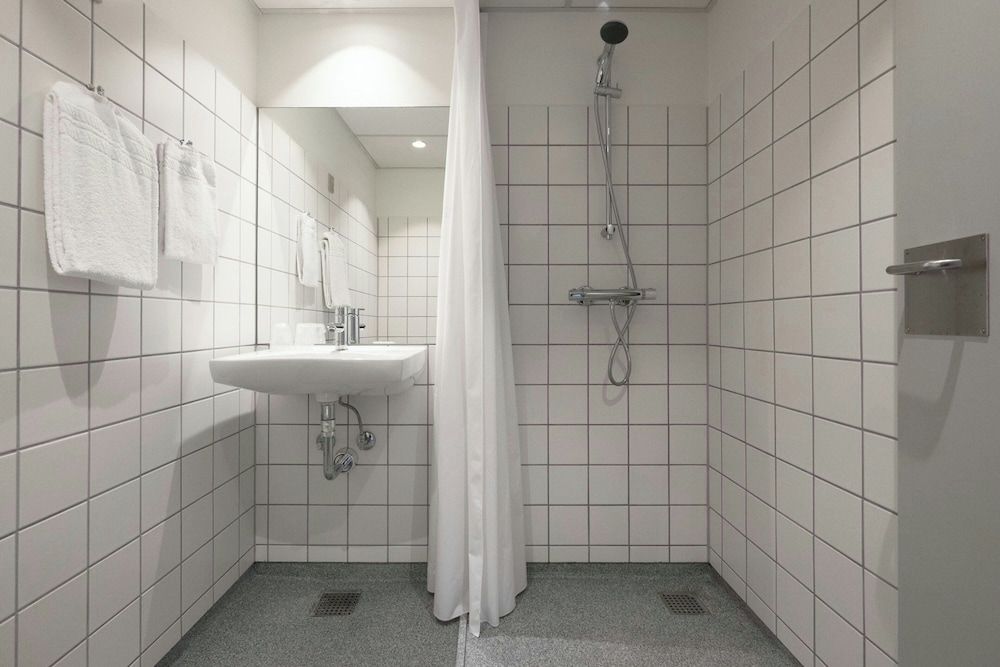 Four Points Flex by Sheraton Ishøj Standard Room, 2 Twin Beds, Non Smoking, City View 7