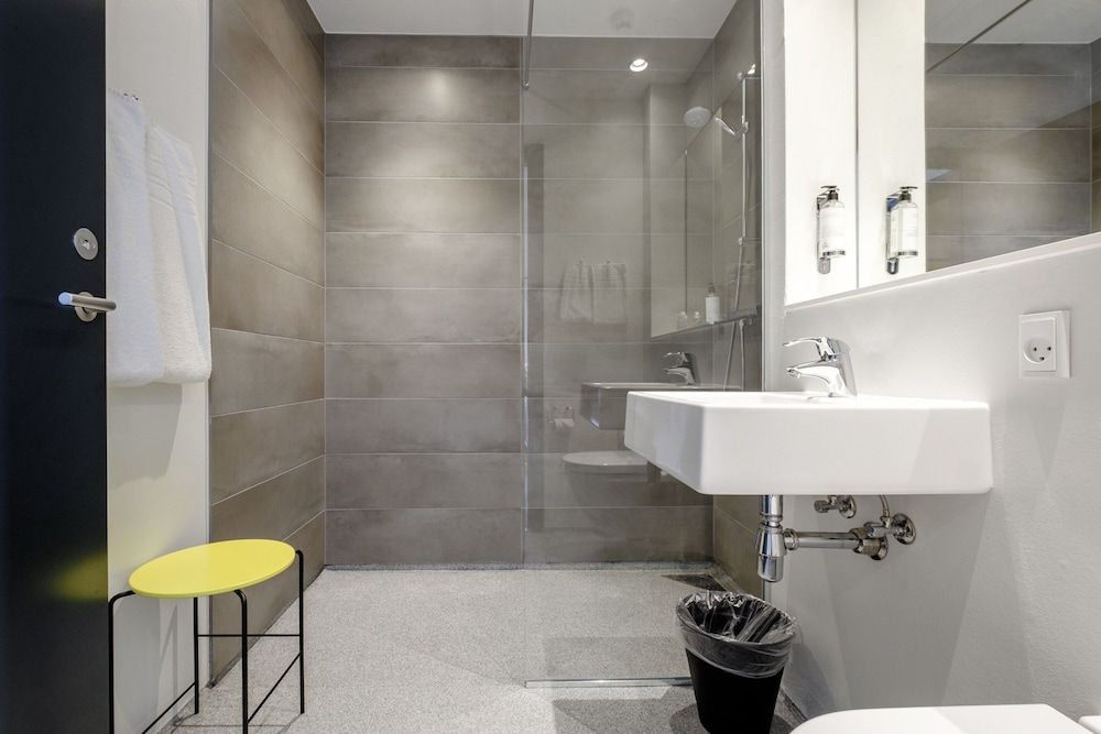 Four Points Flex by Sheraton Copenhagen Airport Family Room, 1 Double Bed, Non Smoking 4