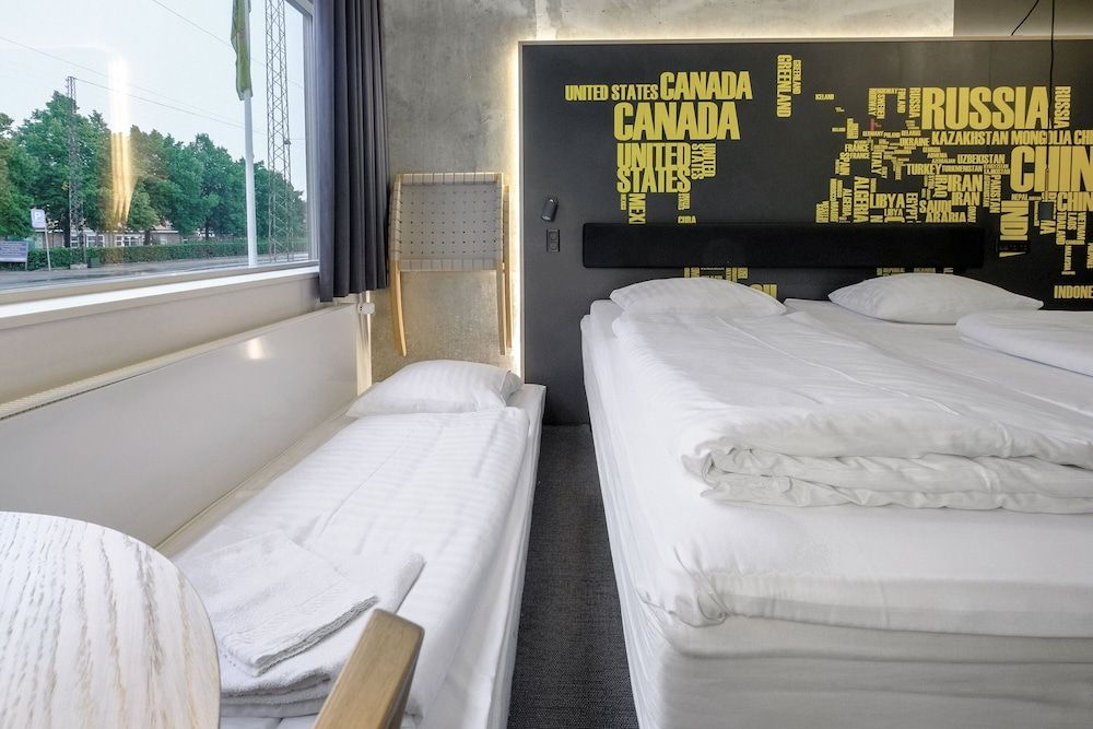 Four Points Flex by Sheraton Copenhagen Airport Standard Room, 1 King Bed, Non Smoking 4