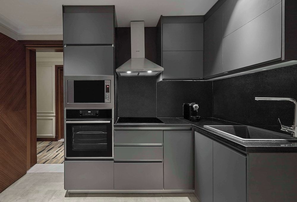 undefined Conrad Cairo 8