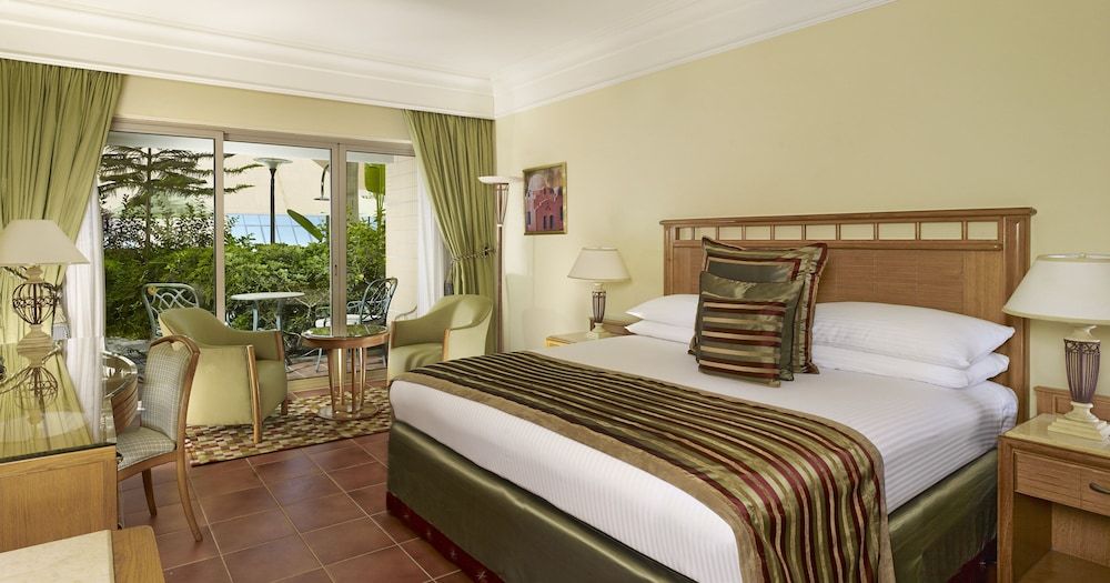 InterContinental Cairo Citystars by IHG Classic Room, 1 King Bed, Pool Access 2