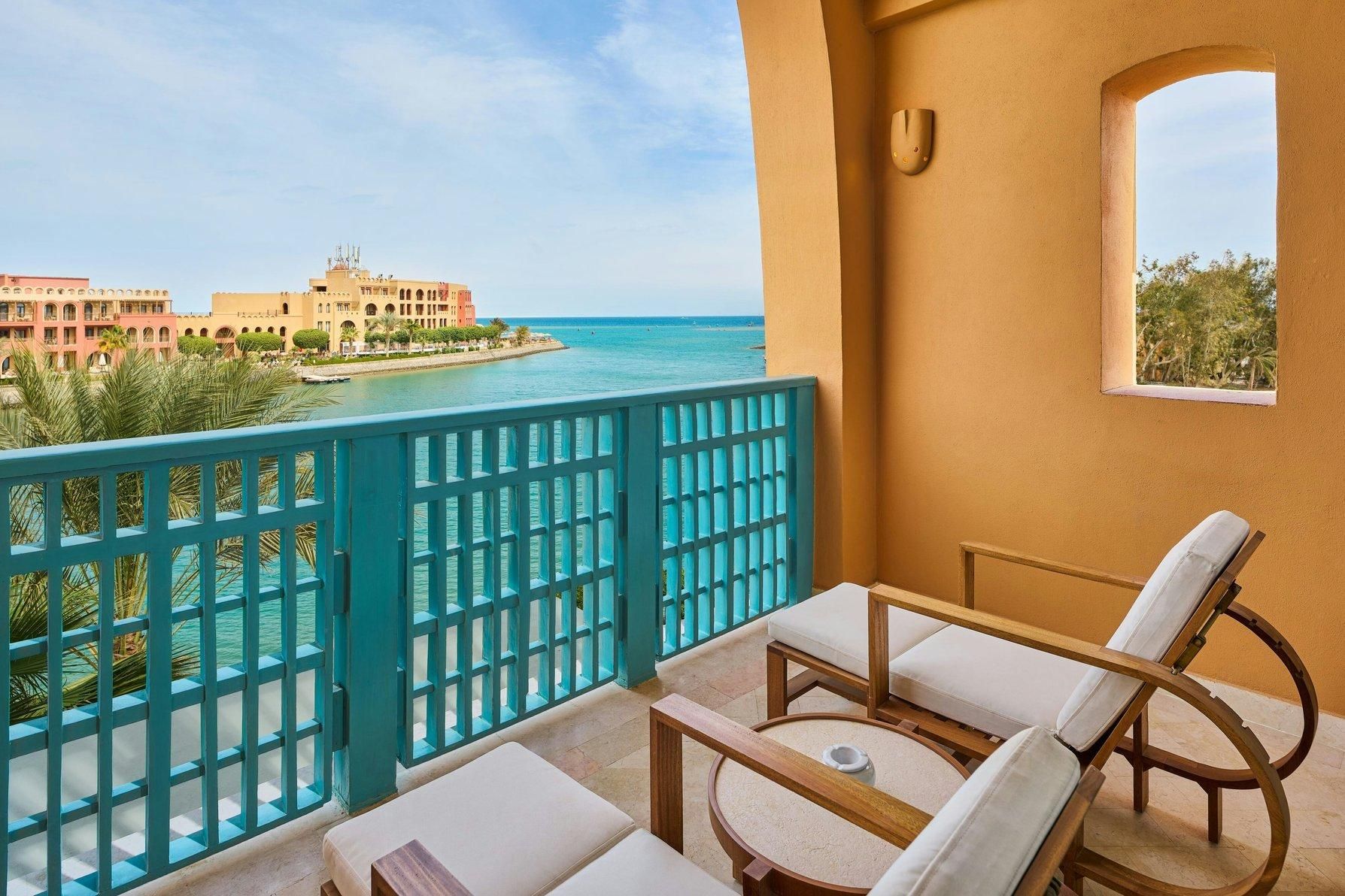 Premium Guest Room, Guest room, 2 Twin, Partial sea view, Roll-in Shower, Balcony, Terrace