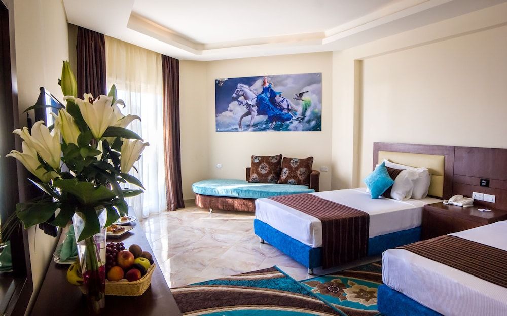 Superior Suite, Garden View