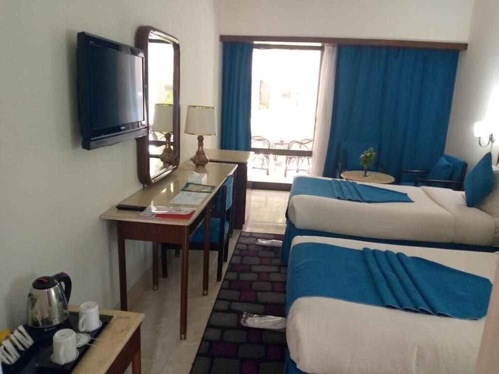 Standard Room, Garden View