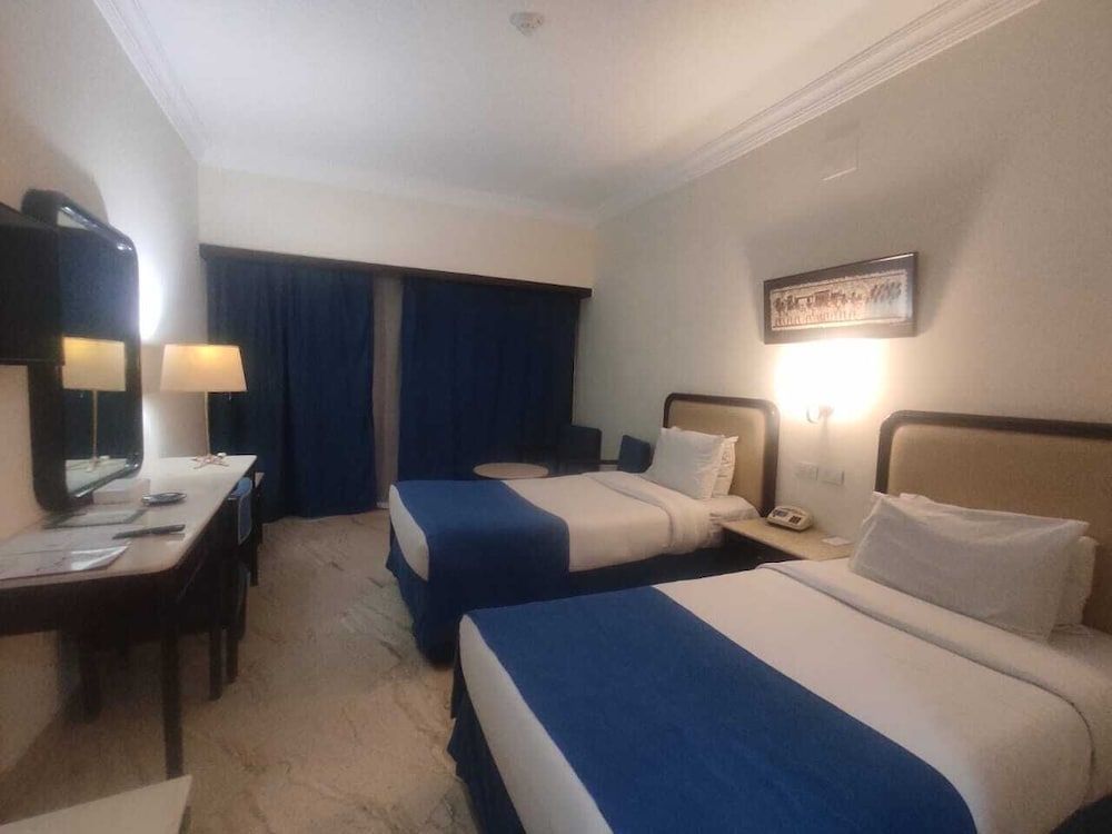 Standard Room, Garden View
