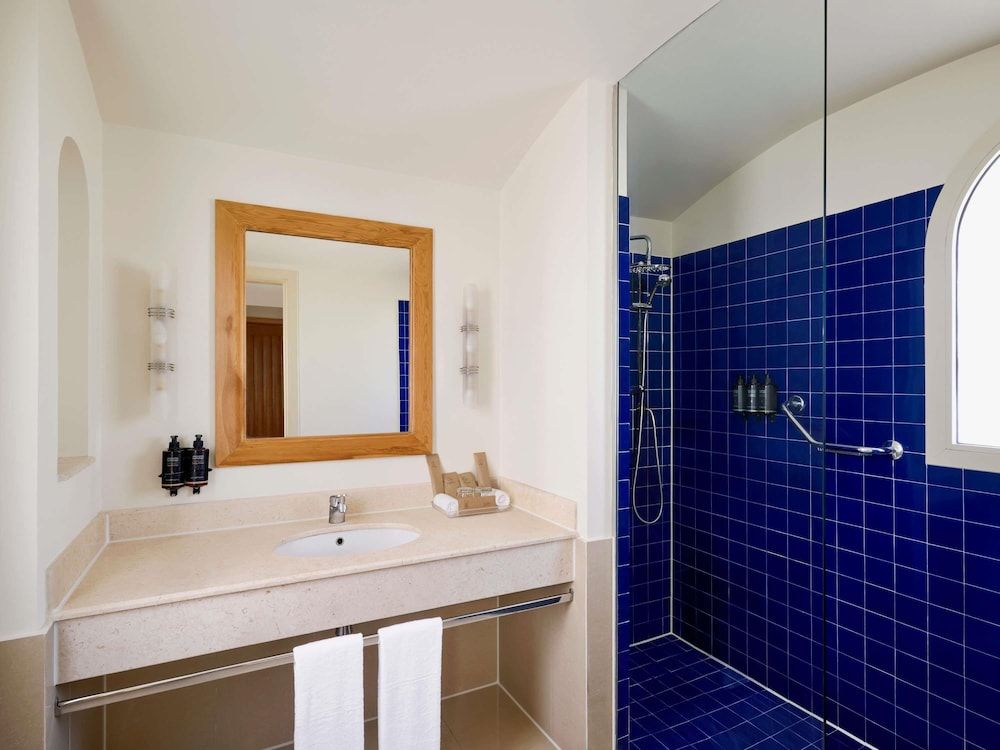 Novotel Sharm El-Sheikh Standard Room, 2 Twin Beds (Palm Wing) 5