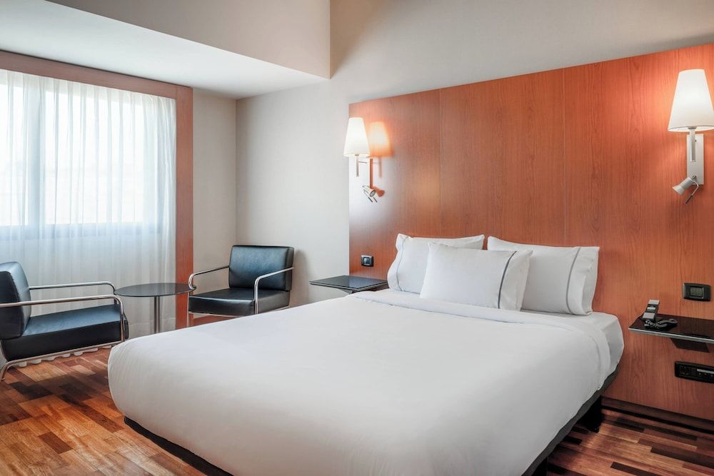 Standard Room, 1 Queen Bed, Non Smoking