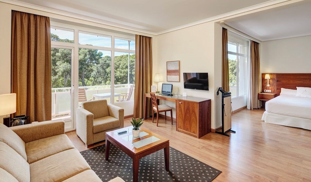 Hotel Sercotel Los Llanos Junior Suite, Bathtub 4